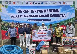 Mitigasi Karhutla Kalimantan Selatan: Kolaborasi Lintas Sektor Jangkau 1.300 Warga Kintap Melalui Layanan Kesehatan dan Bantuan Peralatan