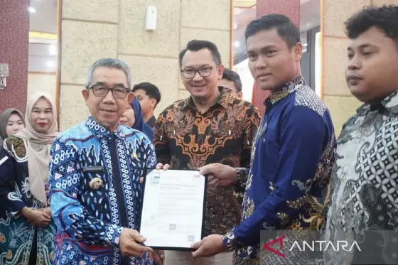 Tembus Standar Global, 9 Koperasi Sawit Swadaya di Kutai Timur Raih Sertifikat ISPO dan RSPO